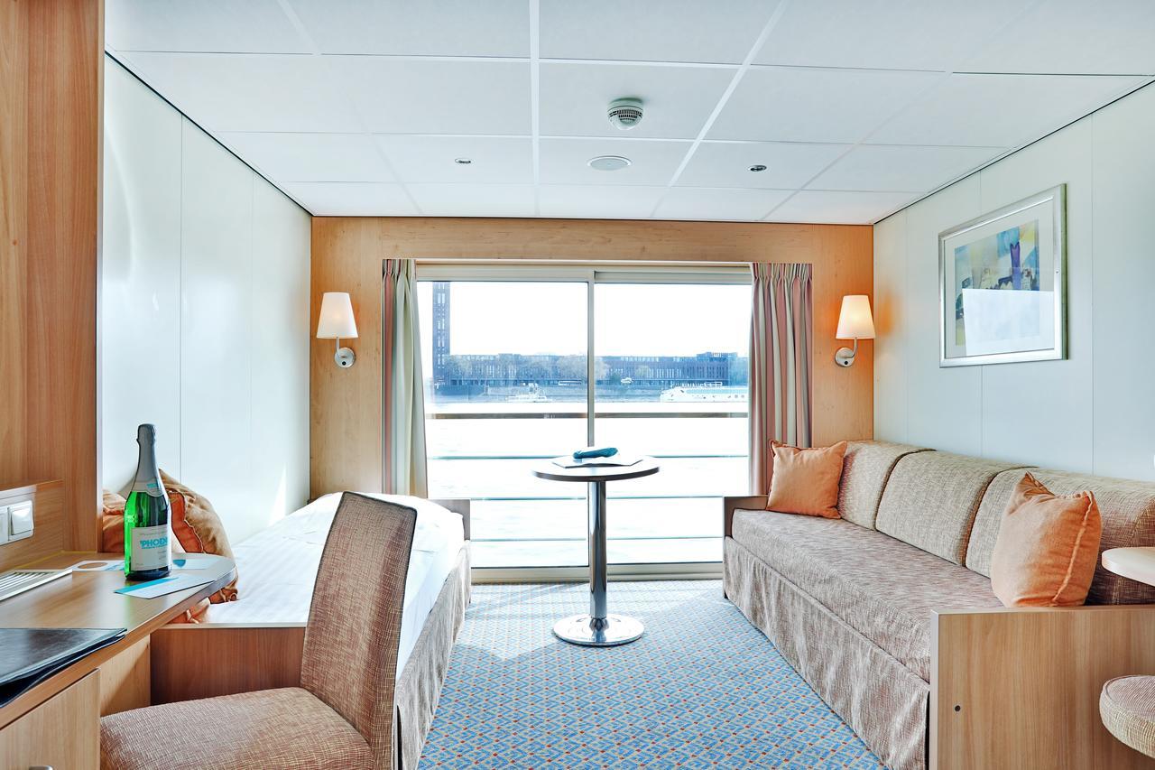 Botel Fairtours Hotelschiff Aurelia**** Düsseldorf